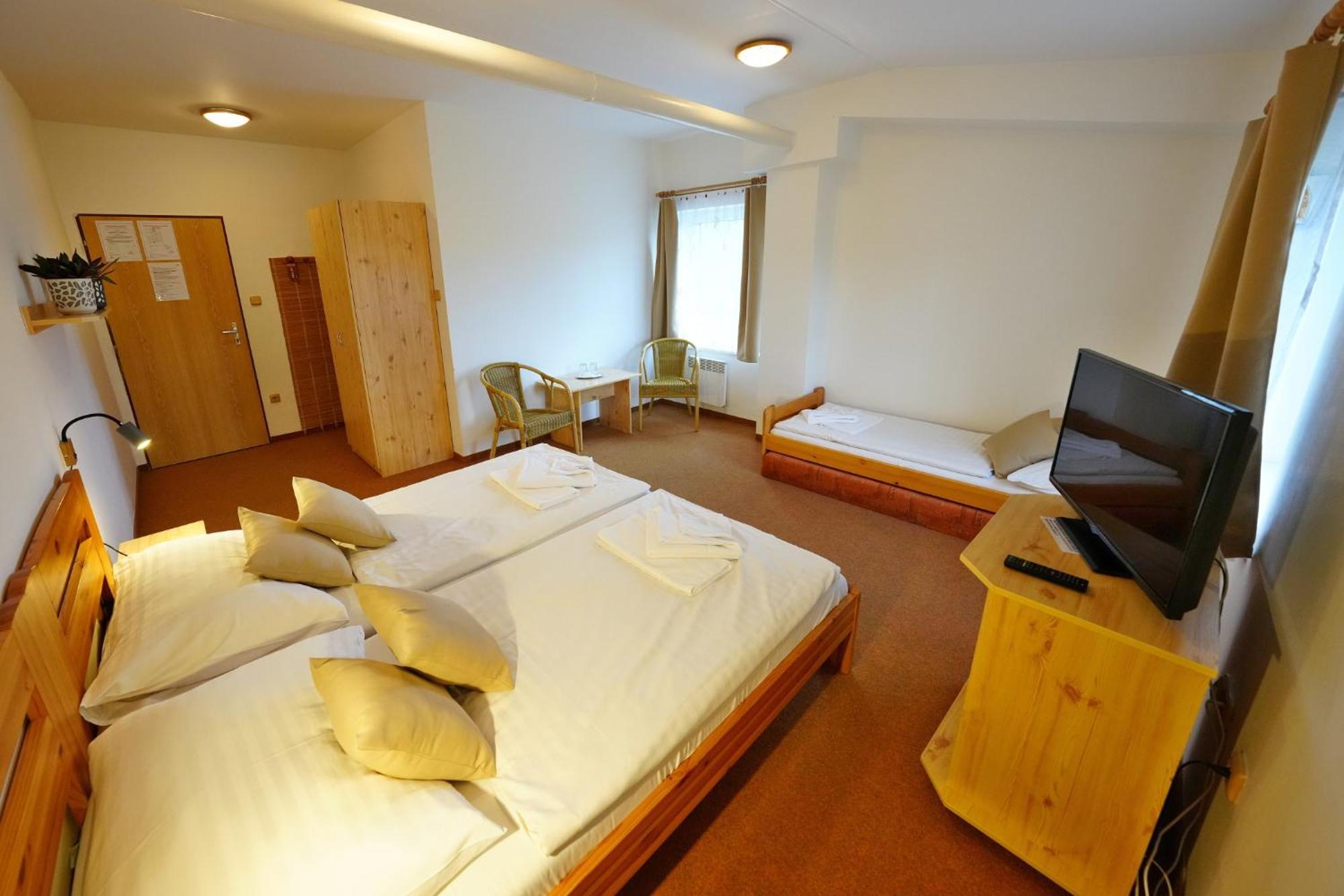 Resort Ohrada Visky Exterior photo